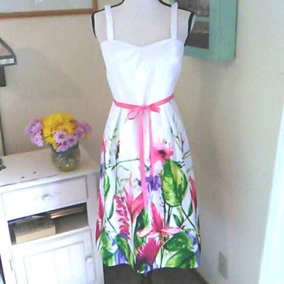 R&K Originals Adorable Sundress - Picture 1 of 11